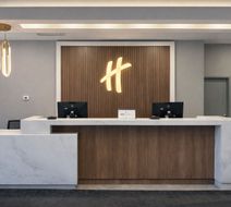 Holiday Inn & Suites Mississauga Exterior