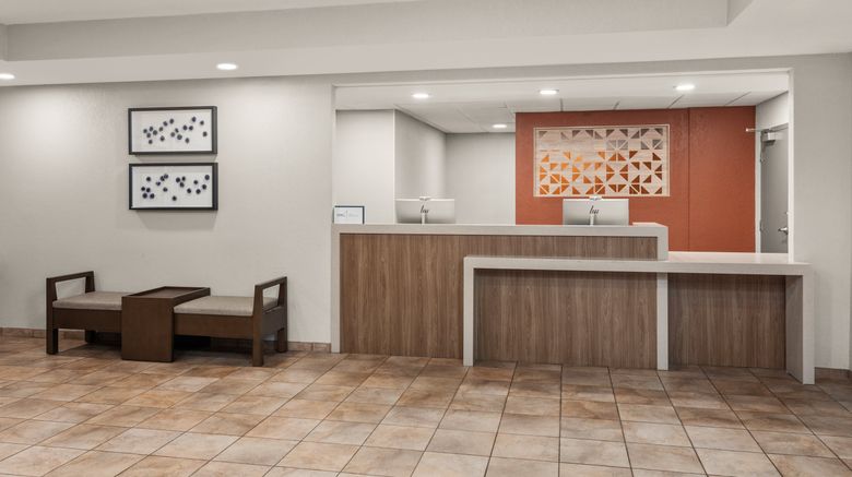 <b>Candlewood Suites Elgin NW - Chicago Exterior</b>. Images powered by <a href="https://www.leonardoworldwide.com/" title="Leonardo Worldwide" target="_blank">Leonardo</a>.