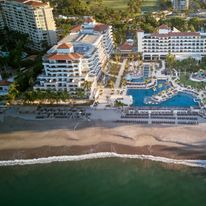 Marriott Puerto Vallarta Resort & Spa