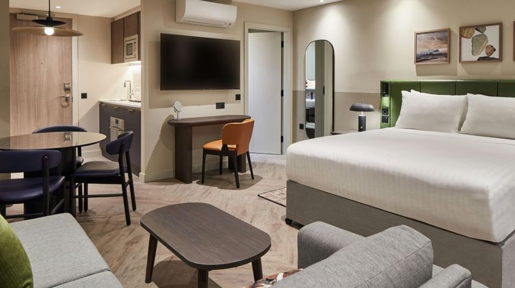 Residence Inn by Marriott Edinburgh Suite