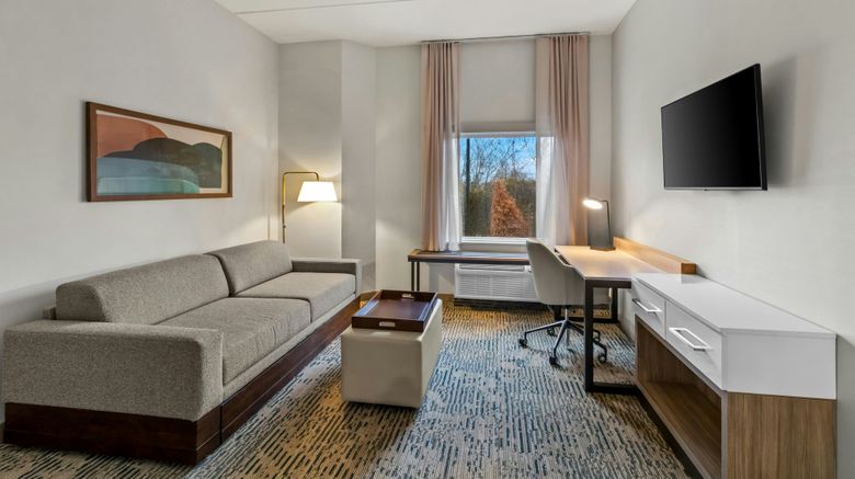 <b>SpringHill Suites Pittsburgh Airport Suite</b>. Images powered by <a href="https://www.leonardoworldwide.com/" title="Leonardo Worldwide" target="_blank">Leonardo</a>.