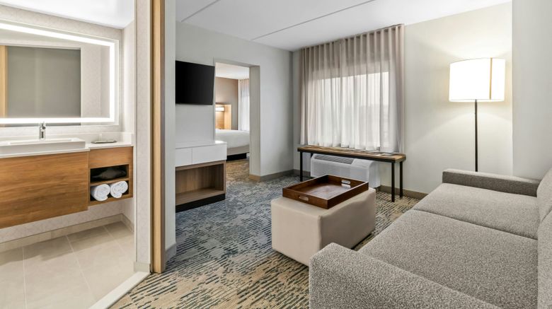 <b>SpringHill Suites Pittsburgh Airport Suite</b>. Images powered by <a href="https://www.leonardoworldwide.com/" title="Leonardo Worldwide" target="_blank">Leonardo</a>.