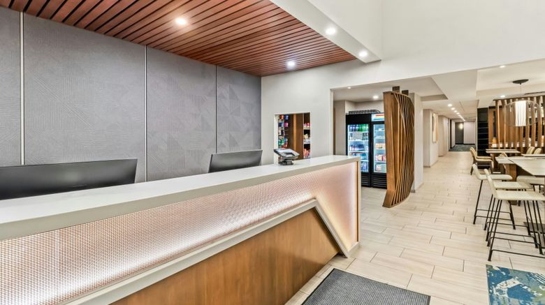 <b>SpringHill Suites Pittsburgh Airport Lobby</b>. Images powered by <a href="https://www.leonardoworldwide.com/" title="Leonardo Worldwide" target="_blank">Leonardo</a>.