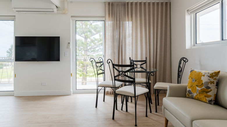 <b>Esplanade Apartments West Beach Recreation</b>. Images powered by <a href="https://www.leonardoworldwide.com/" title="Leonardo Worldwide" target="_blank">Leonardo</a>.