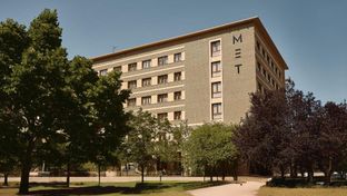 MET Pamplona