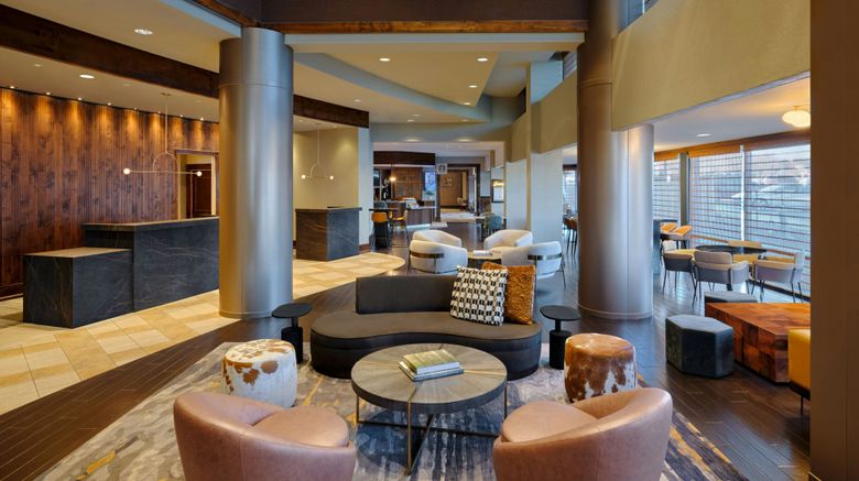 <b>Denver Marriott South at Park Meadows Lobby</b>. Images powered by <a href="https://www.leonardoworldwide.com/" title="Leonardo Worldwide" target="_blank">Leonardo</a>.