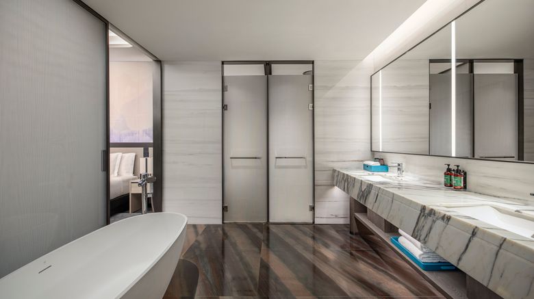 <b>Crowne Plaza Olympic Sports Center Room</b>. Images powered by <a href="https://www.leonardoworldwide.com/" title="Leonardo Worldwide" target="_blank">Leonardo</a>.
