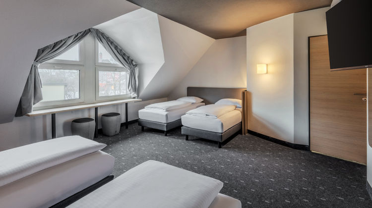 B&B Hotel Munchen-Schwabing Exterior