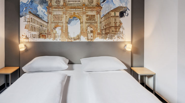 B&B Hotel Munchen-Schwabing Exterior