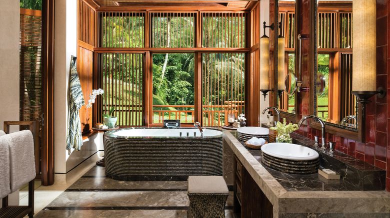 <b>Four Seasons Resort Bali at Sayan Room</b>. Images powered by <a href="https://www.leonardoworldwide.com/" title="Leonardo Worldwide" target="_blank">Leonardo</a>.
