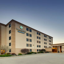 EverSpring Inn & Suites, Bismarck
