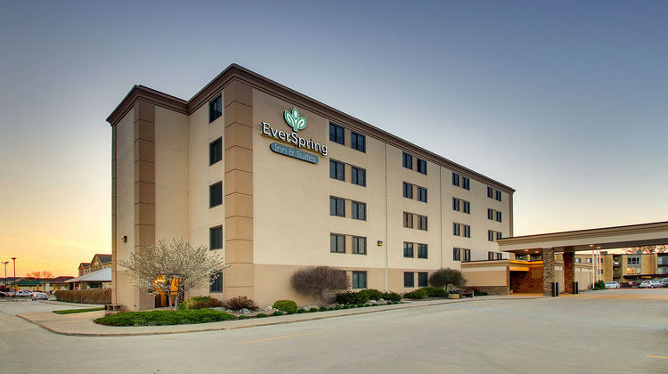 EverSpring Inn & Suites, Bismarck Exterior