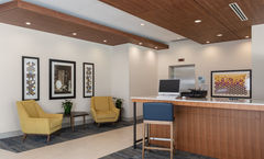 Holiday Inn Express & Suites Victoria
