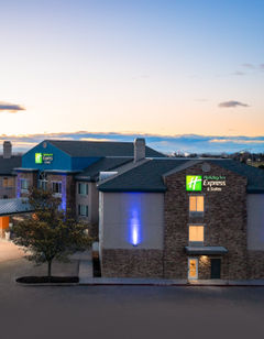 Holiday Inn Express & Suites Nampa