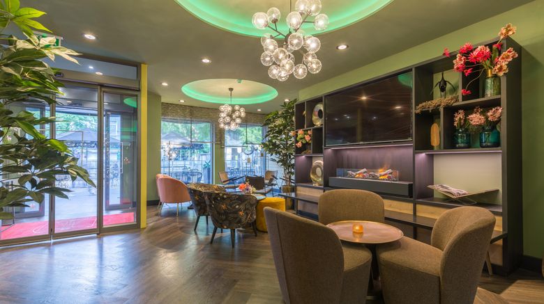 <b>Leonardo Hotel Antwerpen Lobby</b>. Images powered by <a href="https://www.leonardoworldwide.com/" title="Leonardo Worldwide" target="_blank">Leonardo</a>.