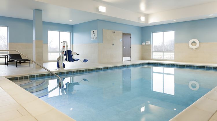 Holiday Inn Express Cape Cod Pool