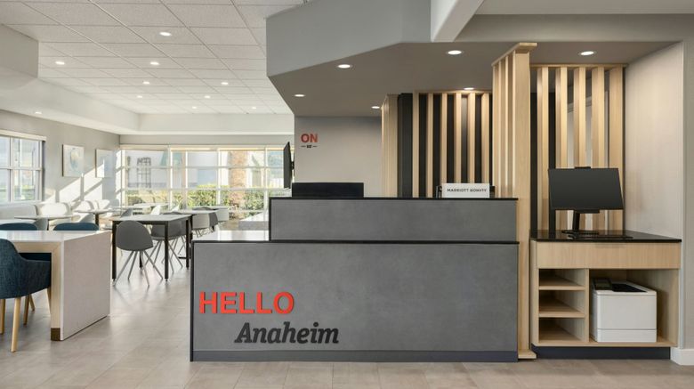 <b>TownePlace Suites Anaheim Maingate Lobby</b>. Images powered by <a href="https://www.leonardoworldwide.com/" title="Leonardo Worldwide" target="_blank">Leonardo</a>.