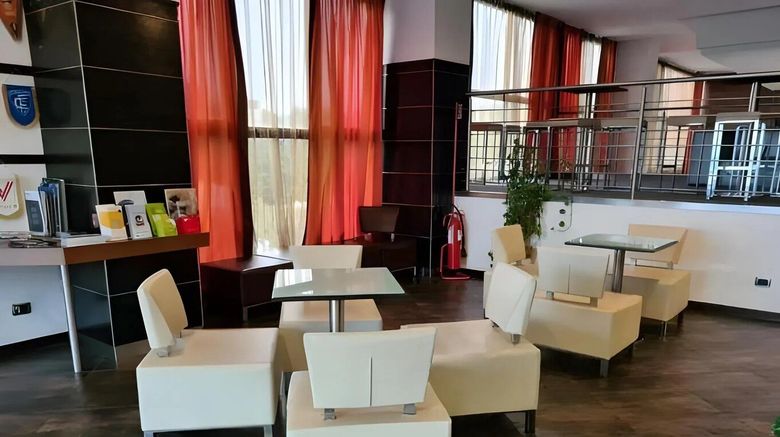 <b>Vercelli Palace Hotel Lobby</b>. Images powered by <a href="https://www.leonardoworldwide.com/" title="Leonardo Worldwide" target="_blank">Leonardo</a>.