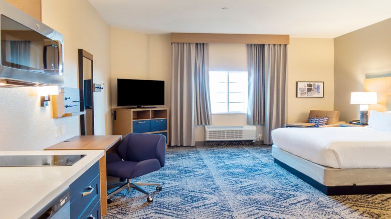 <b>Candlewood Suites Avondale Room</b>. Images powered by <a href="https://www.leonardoworldwide.com/" title="Leonardo Worldwide" target="_blank">Leonardo</a>.