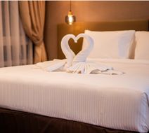Cormar Suites Room
