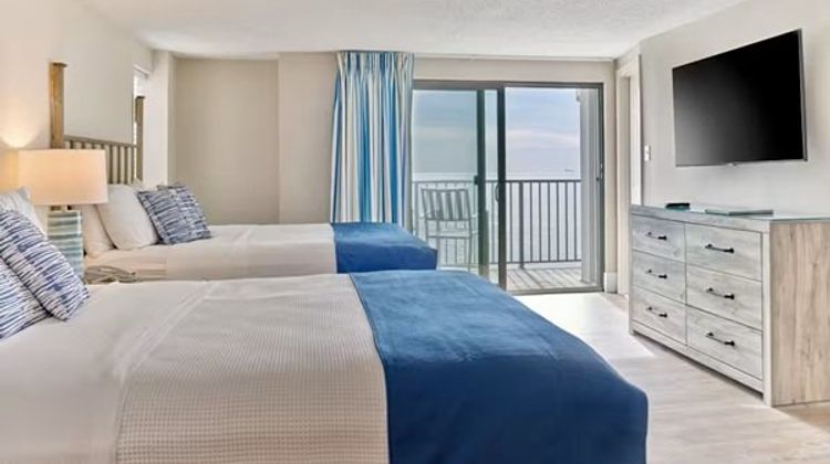 Henlopen Hotel Room