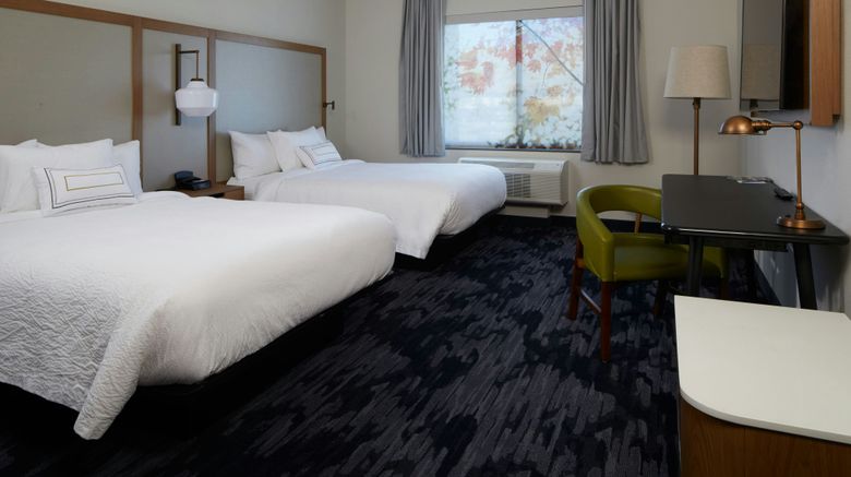 <b>Fairfield Inn & Suites Riverside Room</b>. Images powered by <a href="https://www.leonardoworldwide.com/" title="Leonardo Worldwide" target="_blank">Leonardo</a>.
