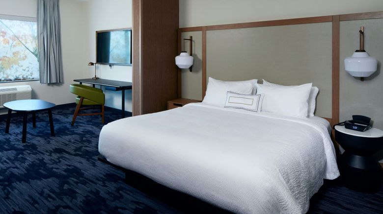 <b>Fairfield Inn & Suites Riverside Suite</b>. Images powered by <a href="https://www.leonardoworldwide.com/" title="Leonardo Worldwide" target="_blank">Leonardo</a>.