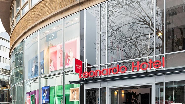 Leonardo Hotel Utrecht City Centre Exterior
