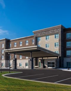 Holiday Inn Exp Suites Westfield