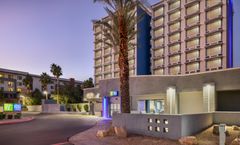 Holiday Inn Express Phoenix Midtown