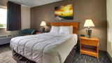 EverSpring Inn & Suites Room