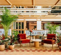 Locke de Santa Joana Lobby