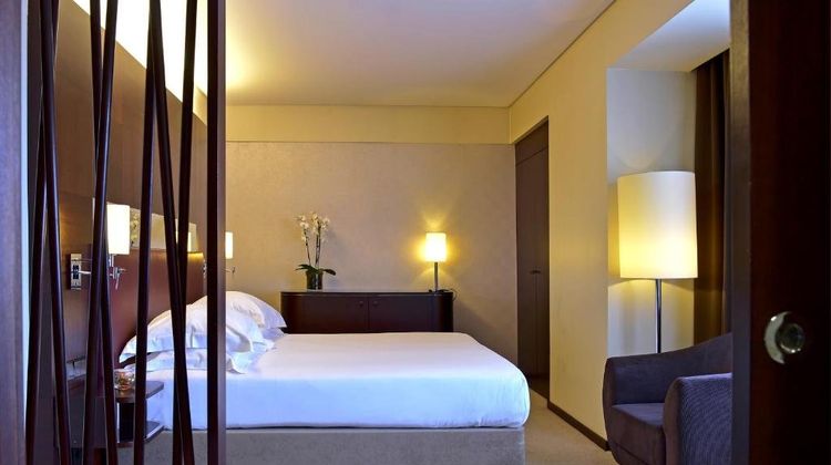 Porto Palacio Congress Hotel Room