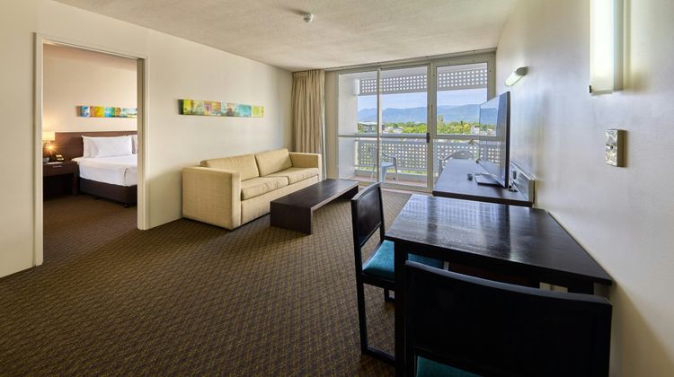 Cairns Harbourside Hotel Restaurant