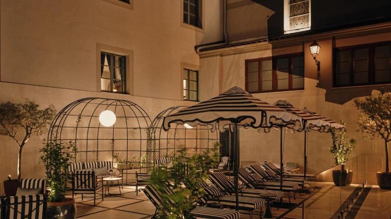 <b>Pamplona Catedral Hotel Pool</b>. Images powered by <a href="https://www.leonardoworldwide.com/" title="Leonardo Worldwide" target="_blank">Leonardo</a>.