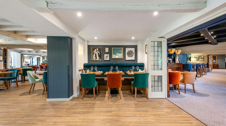 <b>Thatchers Hotel Restaurant</b>. Images powered by <a href="https://www.leonardoworldwide.com/" title="Leonardo Worldwide" target="_blank">Leonardo</a>.