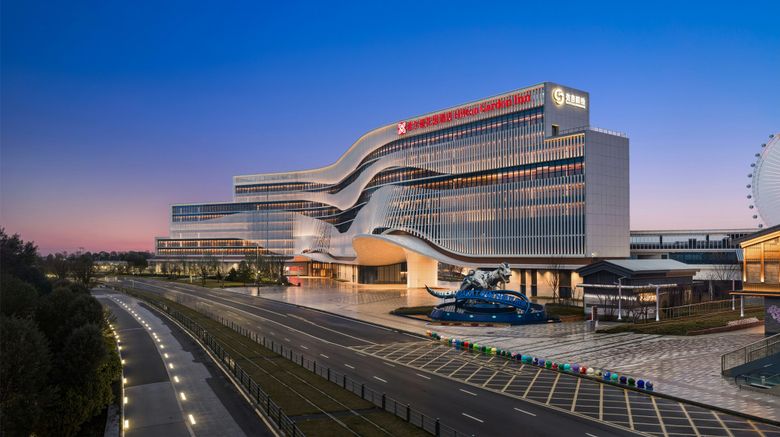 <b>Hilton Garden Inn Huangshi Dinosaur WL Exterior</b>. Images powered by <a href="https://www.leonardoworldwide.com/" title="Leonardo Worldwide" target="_blank">Leonardo</a>.