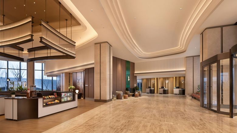 <b>Hilton Garden Inn Huangshi Dinosaur WL Lobby</b>. Images powered by <a href="https://www.leonardoworldwide.com/" title="Leonardo Worldwide" target="_blank">Leonardo</a>.