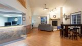 Paynesville Inn & Suites Lobby