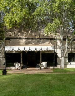 PL Place Boutique Hotel