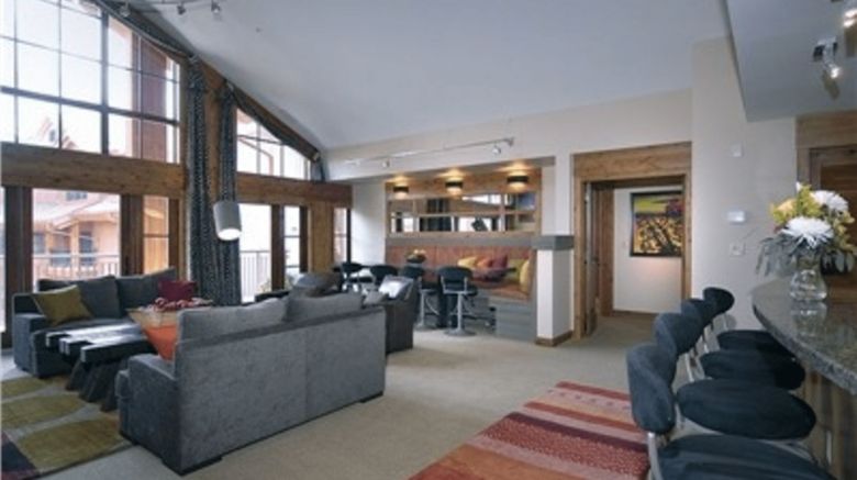 <b>The Lodge at Mountaineer Square Room</b>. Images powered by <a href="https://www.leonardoworldwide.com/" title="Leonardo Worldwide" target="_blank">Leonardo</a>.