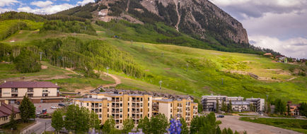 Crested Butte Mountain Resort Exterior