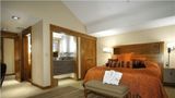 The Lodge at Mountaineer Square Room