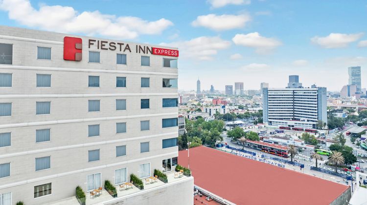 Fiesta Inn CDMX Forum Buenavista Exterior