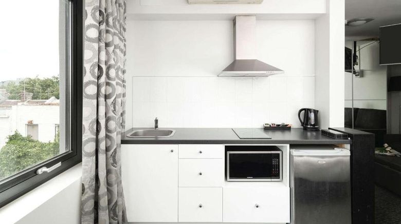 <b>Sora East Melbourne Room</b>. Images powered by <a href="https://www.leonardoworldwide.com/" title="Leonardo Worldwide" target="_blank">Leonardo</a>.