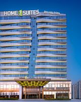 Home2 Sts by Hilton Millennium City Park