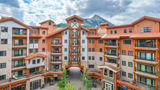 The Lodge at Mountaineer Square Exterior