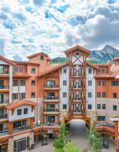 The Lodge at Mountaineer Square