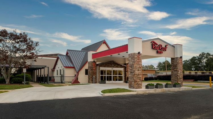 Red Roof Inn Lumberton Exterior