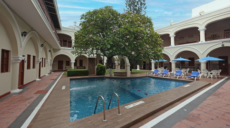 <b>Holiday Inn Veracruz Centro Historico Pool</b>. Images powered by <a href="https://www.leonardoworldwide.com/" title="Leonardo Worldwide" target="_blank">Leonardo</a>.